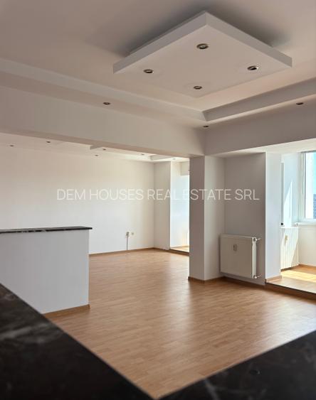 Duplex superb,bloc monolit stradal pe Bulevardul DECEBAL,vedere libera pe sud - 9