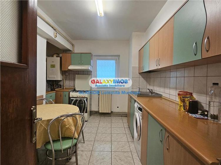 Inchiriere apartament 4 camere decomandat Targoviste Micro 3 - 17