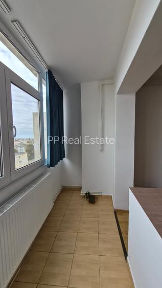 Zona CET - ap 2 camere, dec , et 8/10 , centrala gaze - 8