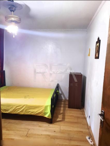 4 camere Dristor decomandat, an 1984, 82 mp - 4