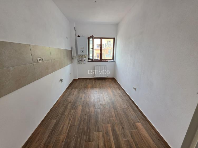 Vanzare garsoniera decomandata Complexul Sanpetru Residance cu loc de parcare - 5