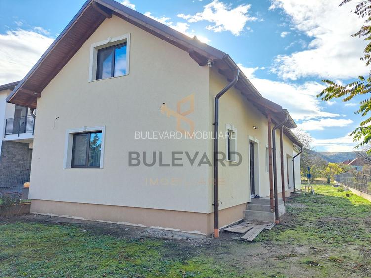 Casa noua + atelier 49 mp + teren 1030 mp! - 4