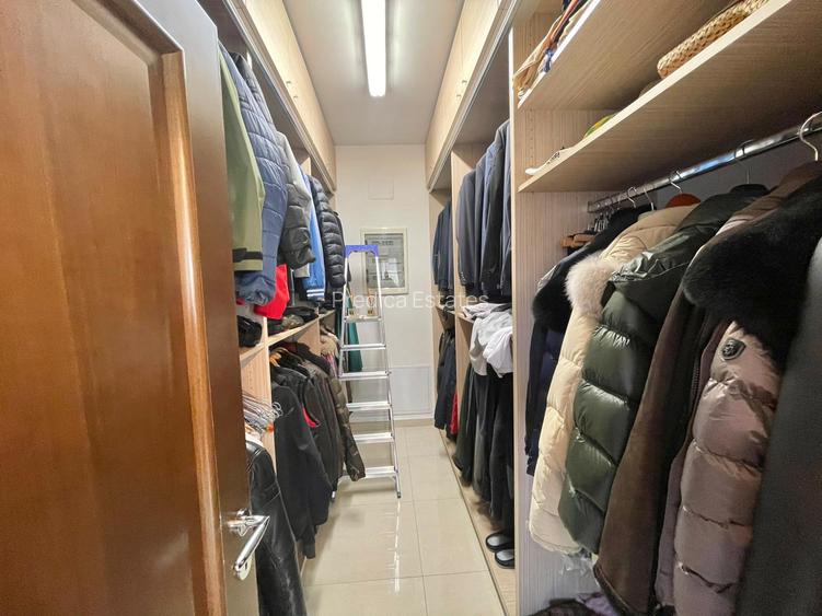 Casa - Damaroaia, Heerastrau, Expozitiei - 34