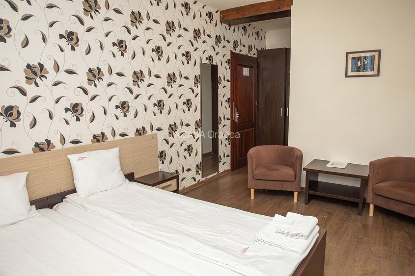 Pensiune, teren 4.460 mp, Hidișelul de Jos, Bihor. 685.000 Euro (neg). - 30