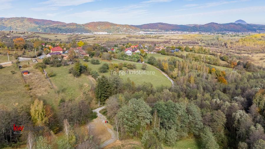 Teren intravilan în Zărnești, zona Tohanita, cu pădurice și parau curg - 9