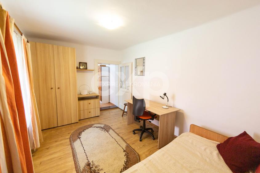 Corp de casă renovat, curte comună – Str. Lungă, Brașovul Vechi - 14