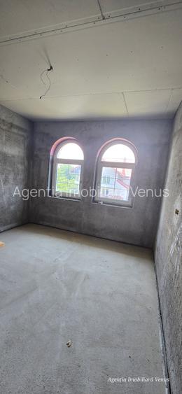 Casa noua cu etaj, zona Rediu - 14