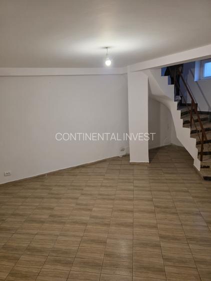 Casa de inchiriat, curte proprie, pretabila pt birou, salon, cabinet/ Negociabil - 4