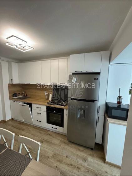 //2 CAMERE// ZONA SUD//BULEVARDUL BUCUREST// - 2