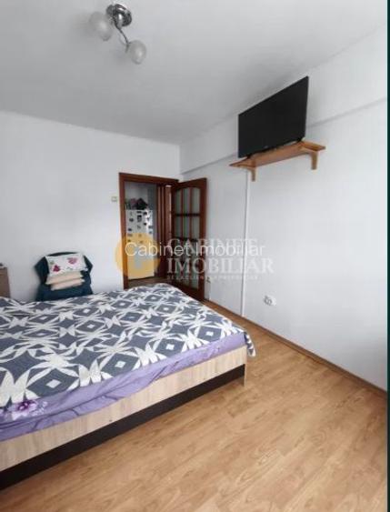 3 Camere - Decomandat - Etaj Intermediar - 3