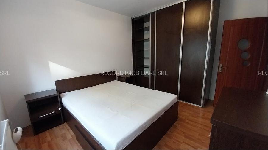 Inchiriere apartament decomandat 2 camere, parcare, et.1 str.Florilor Floresti - 7