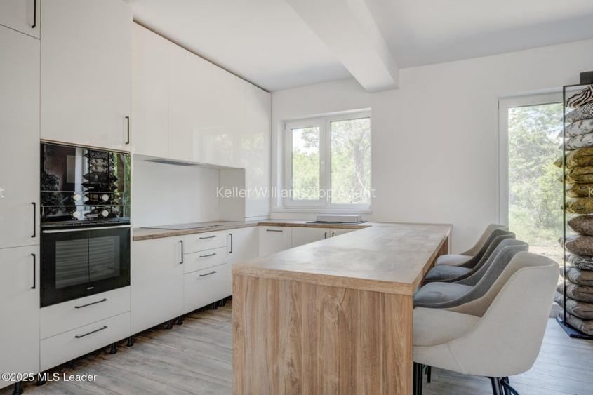 Vanzare vile moderne, zona Snagov-Peris, 3 dormitoare - 6