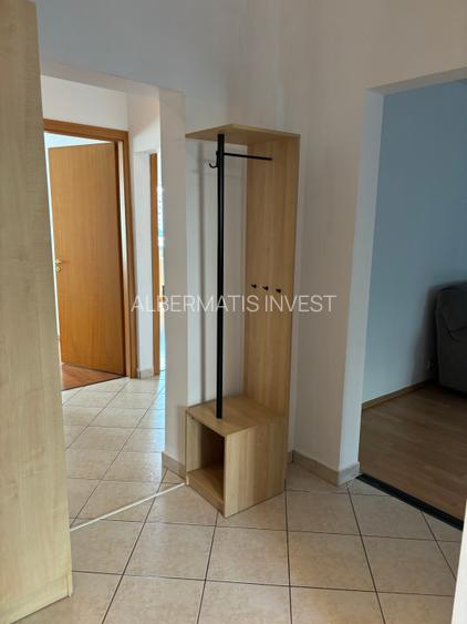 inchiriere apartament de 3 camere - 9