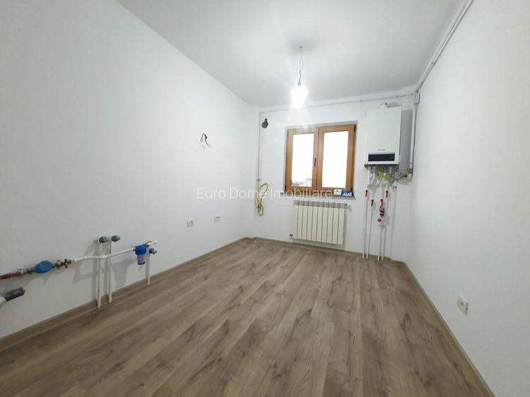 Apartament decomandat cu 3 camere, 66 mp., Calea București - 6