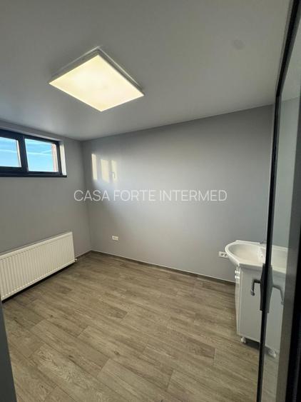 Spațiu comercial de închiriat  Ideal pentru cabinete medicale și tehnică dentara - 5