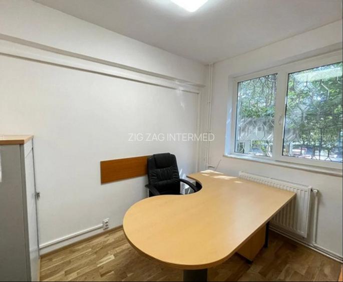 Cazino - Hotel Palace, spatiu ideal birouri, 90 mp., 5 camere. - 11