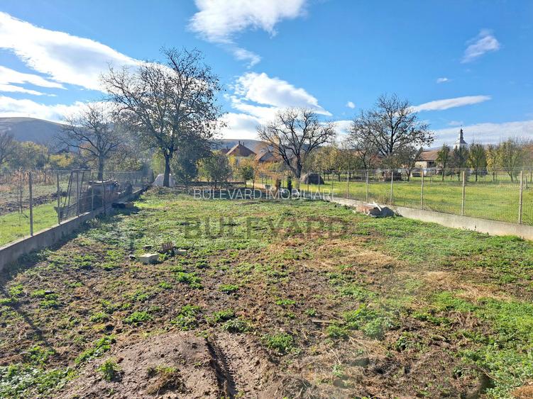 Casa noua + atelier 49 mp + teren 1030 mp! - 24