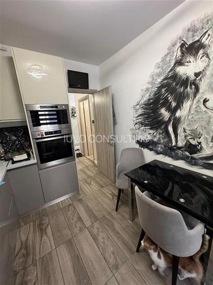 Vanzare Apartament 3 camere Semidecomandat  Cartier Solar - 5