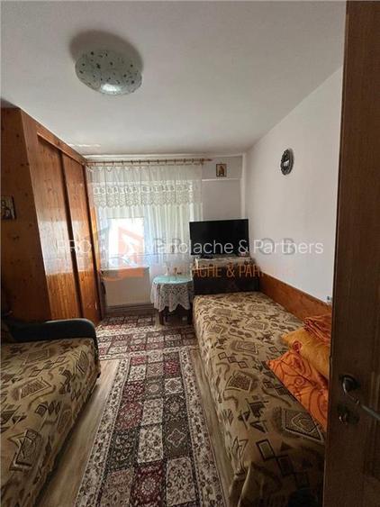 Apartament 3 camere cf1 decomandat zona Centru - 12