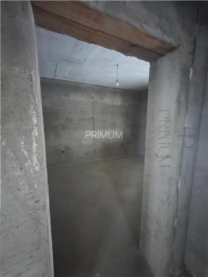 Duplex pe parter - 3 dormitoare - zona foarte buna - posibilitate alegere finisa - 7