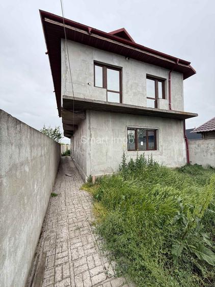 De vânzare casa P+1E zona Chercea - 13