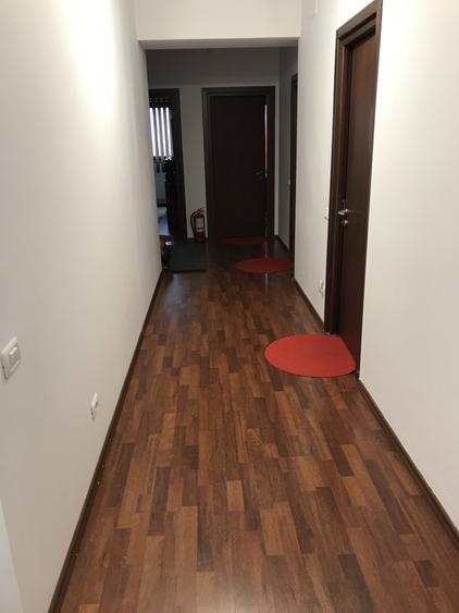 APARTAMENT PREMIUM, MOBILAT, CU PRIVELISTE SUPERBA LA PARC SI LAC!