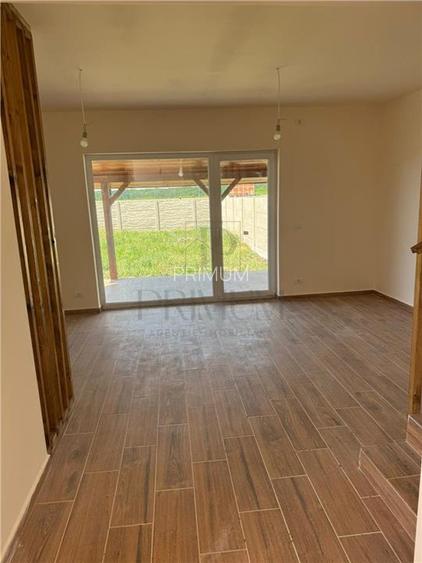 Duplex personalizare interioara - iluminat stradal - finalizare decembrie - 2