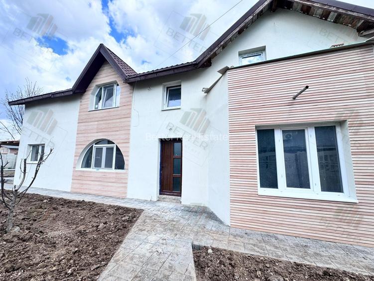 Casa Individuala 6 Camere - 4 Bai - Gata de Mutare - 13