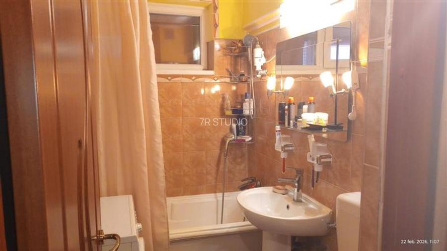 Vanzare apartament 3 camere  Obor/ Avrig - 8