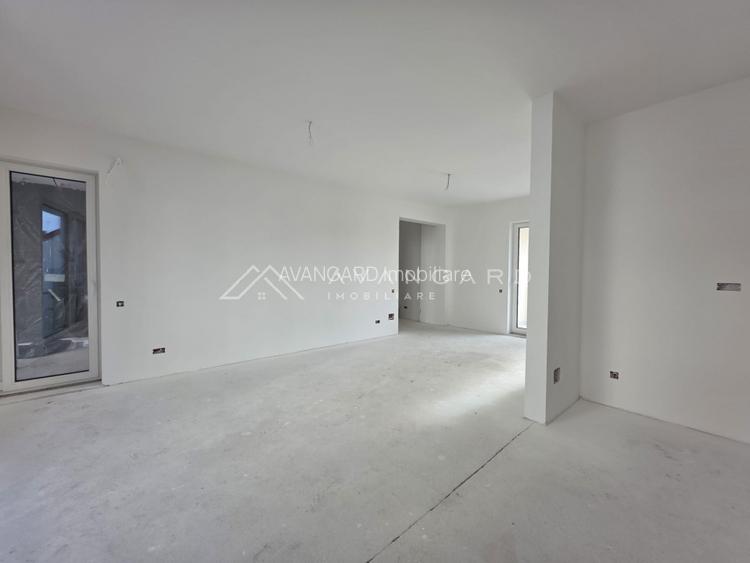 Apartament 2 Camere | Semidecomandat | zona P-ta Mihai Viteazu  - 10