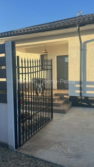 Casă nouă mobilată și utilată - 13