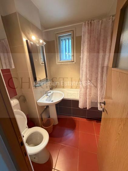 Apartament 4 camere 87 mp - Imobil 1965 - Etaj 1/4 - 5
