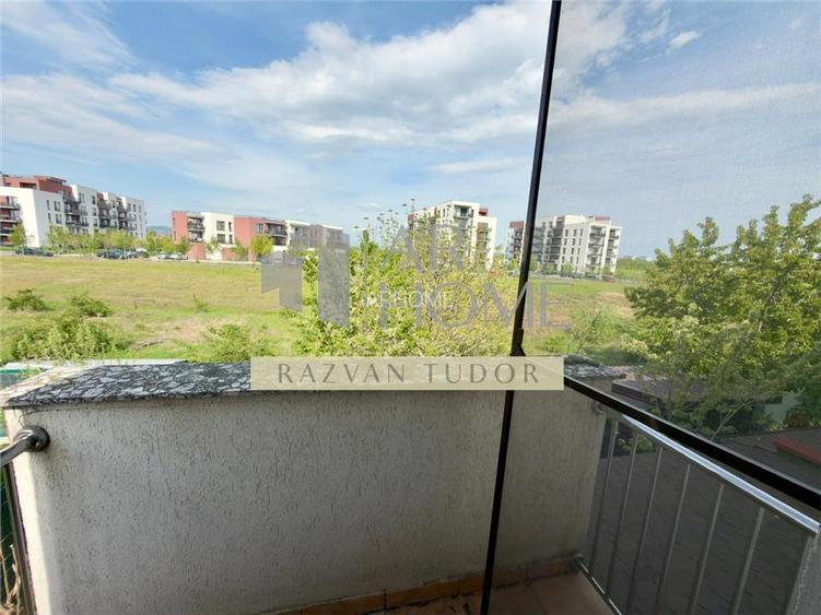 Casa 4 camere , parcare inclusa , Albert , Ploiesti - 15