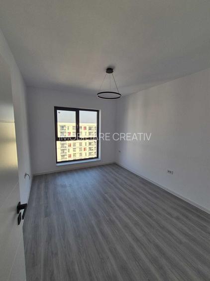 Apartament de vanzare 3 camere in Plaza Residence - 2