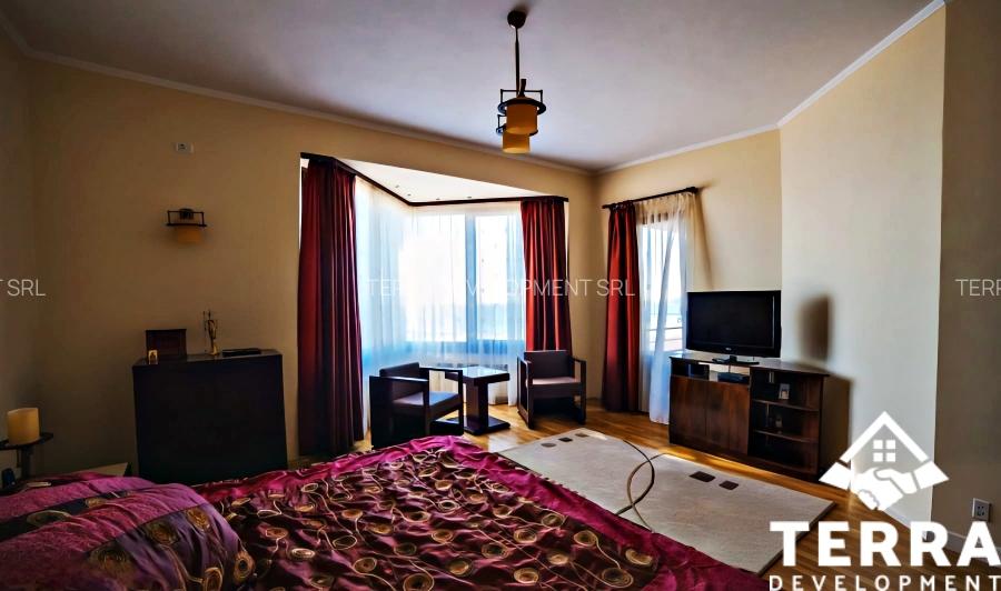 Vilă spectaculoasă cu vedere la mare – zonă exclusivistă Trandafirul - 19