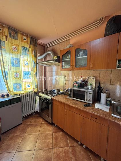 Apartament 3 camere Vanzare | Gorjului (2 minute de metrou) | An 1976 - 15