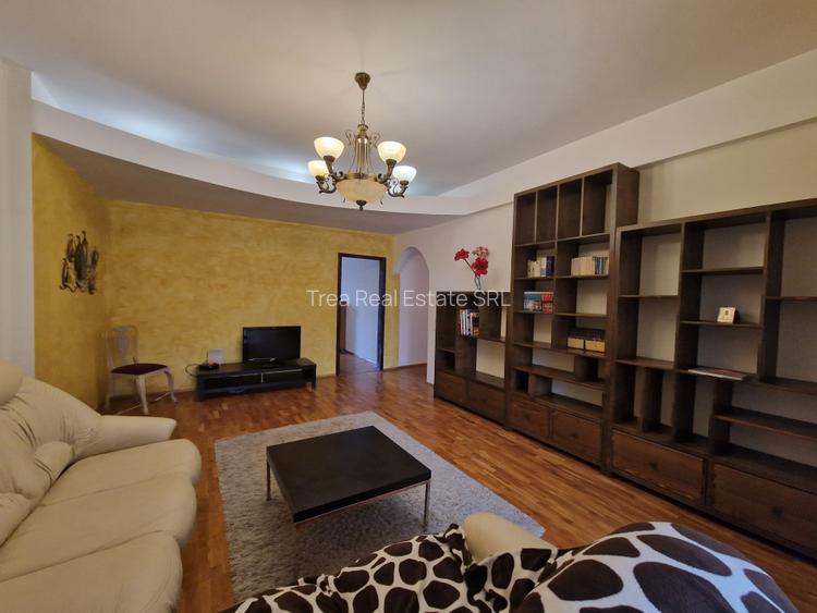 Inchiriere 3 camere - 100 mp - P-ta Romana - ASE  - 2