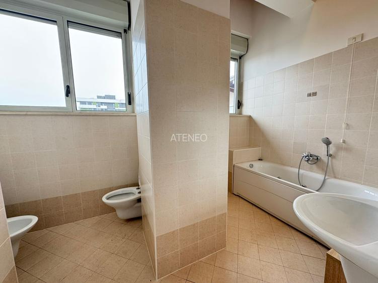 De vânzare – Penthouse modern, strada Vasile Loichița - 9