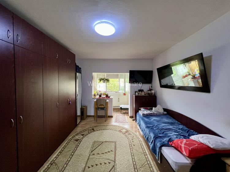 Apartement 1 camera, etaj 4/5, 37 mp utili, decomandat - zona Dambovita - 2