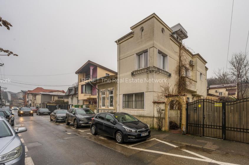 CAROL - REGINA MARIA, CASA 63 MP! - 18