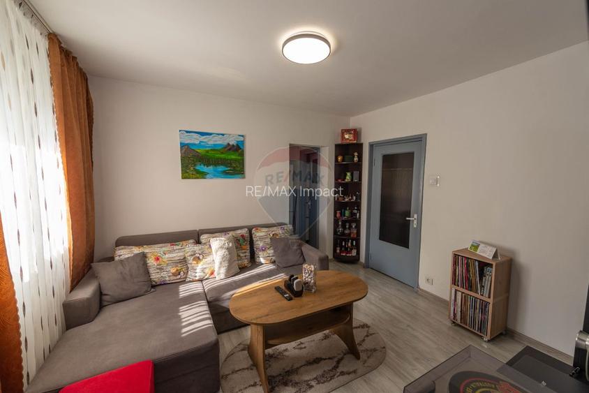 Apartament semidecomandat cu 2 camere de vanzare str Becatei Salajan - 2