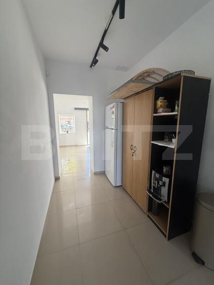Clădire de birouri 340 mp, parcare și spațiu verde – zona SAGRICOM