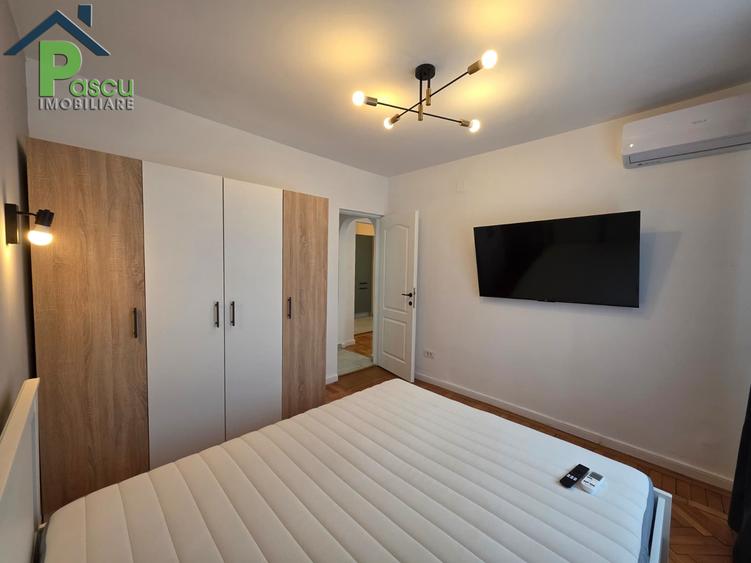 Apartament 3 camere, Piata Romana, 70 mp, 2 bai, mobilat modern, langa metrou