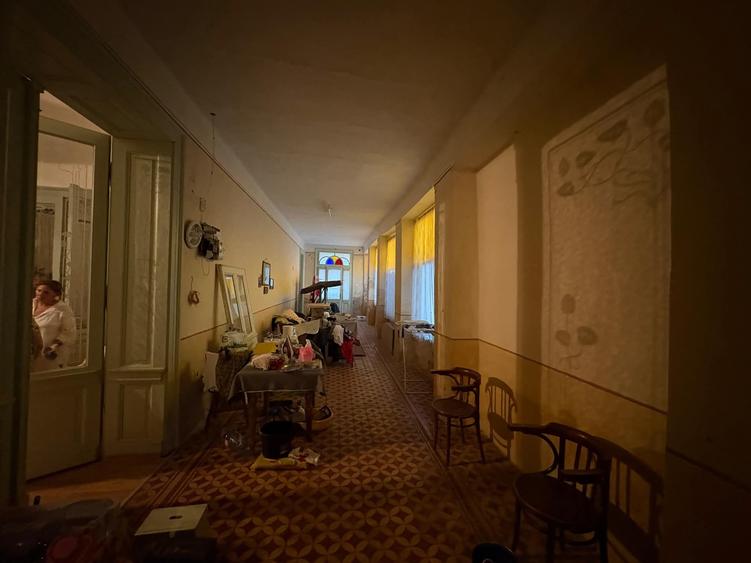 CASA DE VANZARE IN NERAU