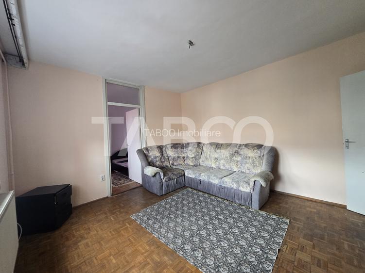 Apartament 2 camere de vanzare 37 mp balcon zona Mihai Viteazul Sibiu - 9