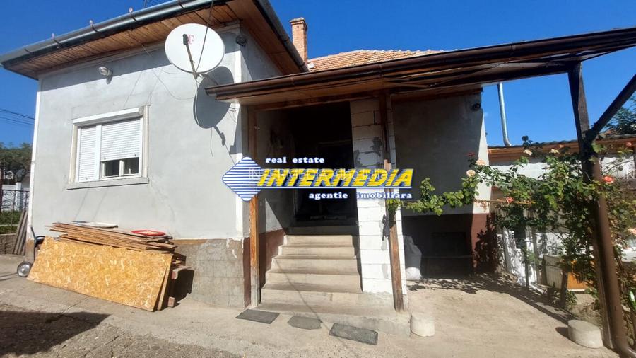 Casa curte si gradina la 15 km de Alba Iulia, Com. Berghin - 7