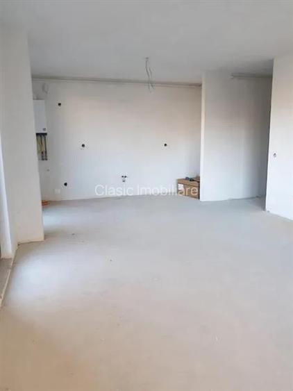 Vanzare apartament 3 camere locatie de exceptie Plopilor zona Parcul Rozelor, Cl - 2