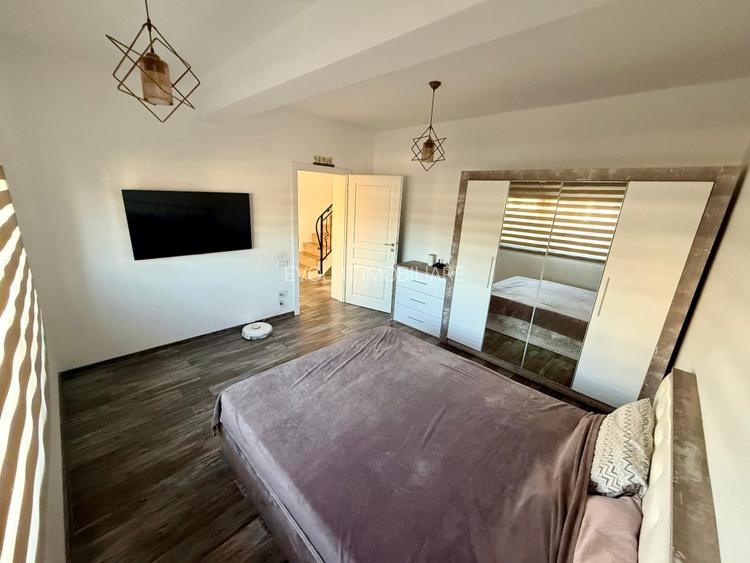 Casa moderna cu 4 camere, garaj 3 masini, curte amenajata – Valu lui Traian - 36