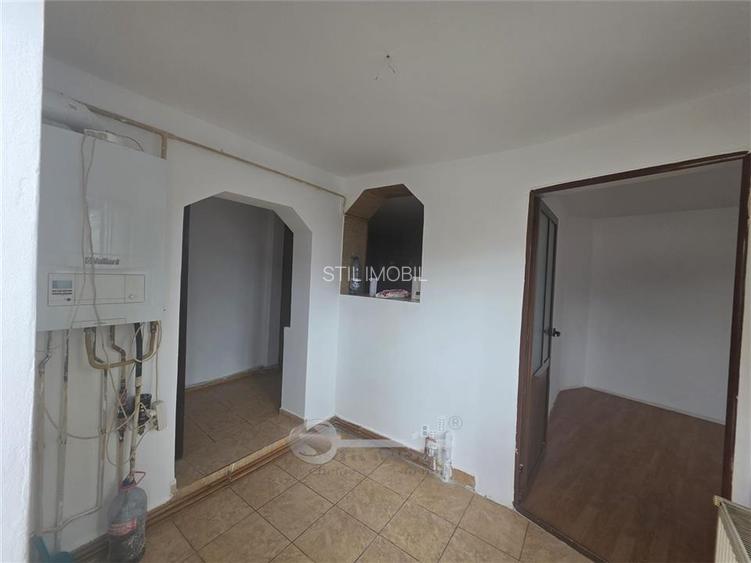 Apartament 3 camere - 72mp - Dancu - 8