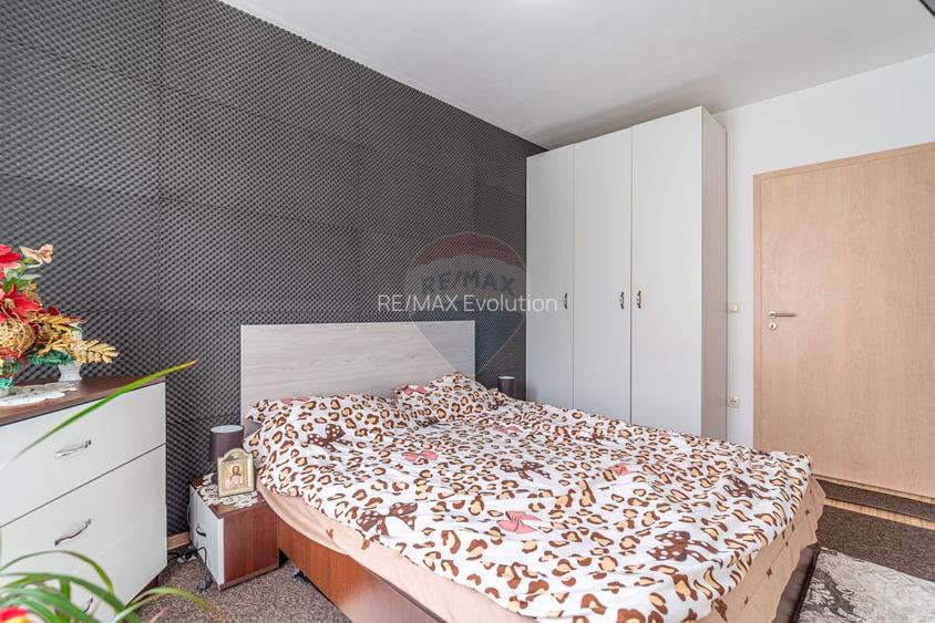 Apartament cu 2 camere de vânzare în Avangarden Tractorul, Brașov - 8